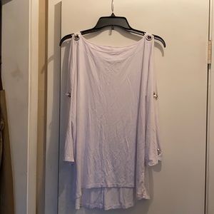 Women’s white shirt